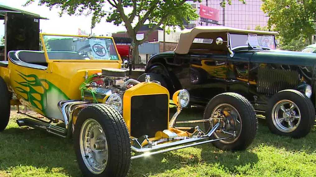 Hundreds attend Cruising Downtown car show in Manchester NH