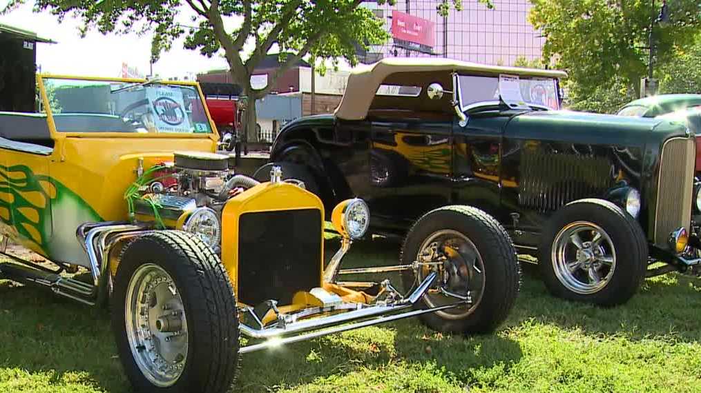 Hundreds attend Cruising Downtown car show in Manchester NH