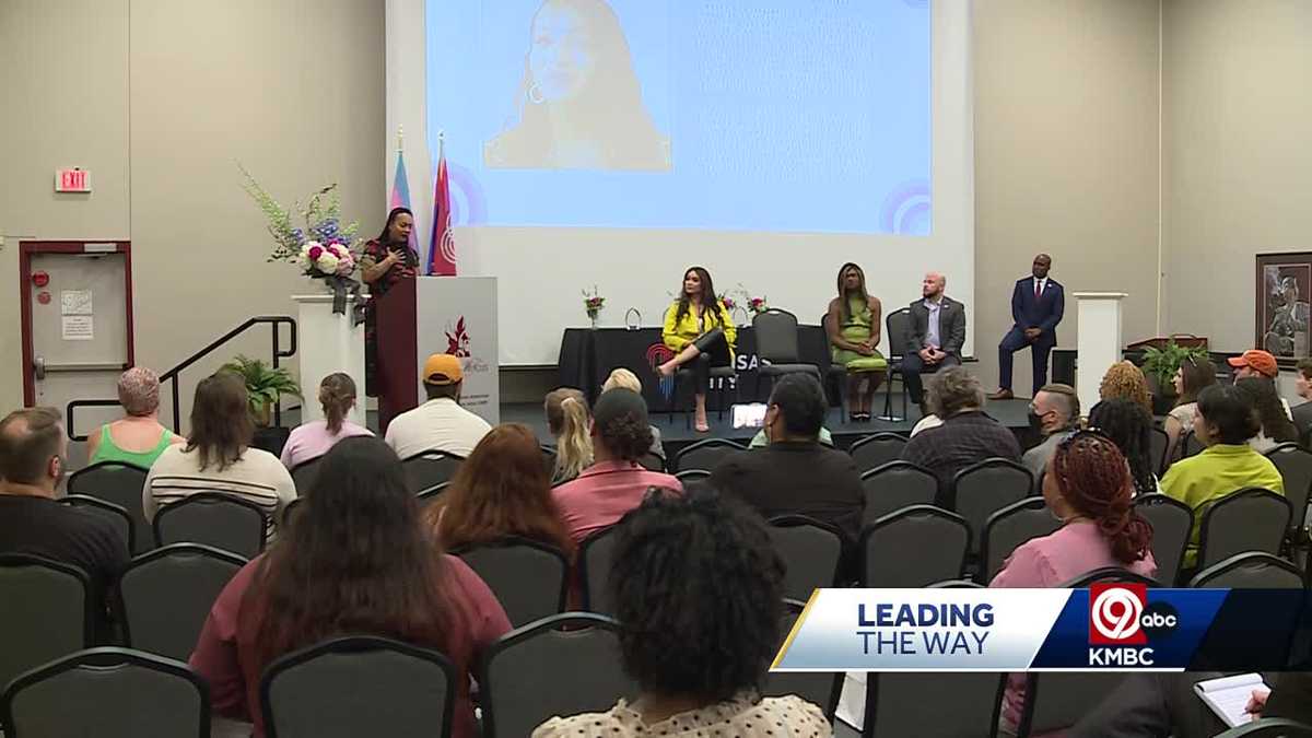 Kansas City hosts first-ever trans community town hall, amid Gov ...