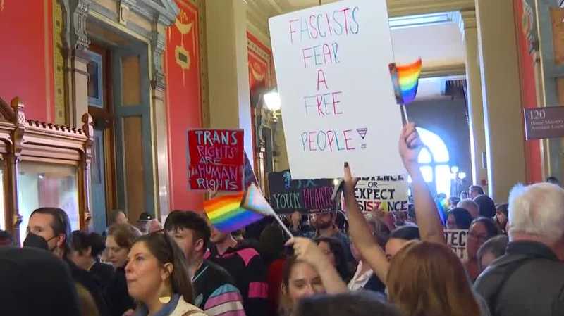 Hearing on gender identity in Iowa Civil Rights Act draws large protest at Iowa statehouse