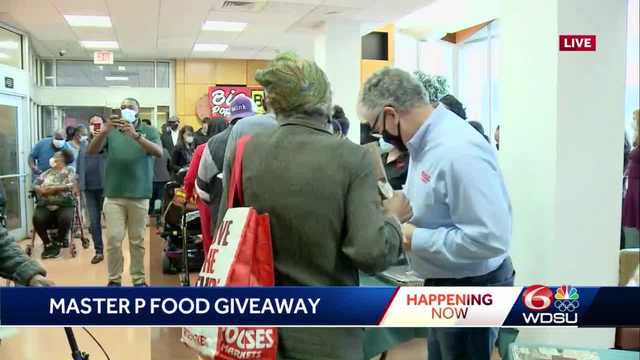 Master P hosts Thanksgiving giveaway - Vimarsana News