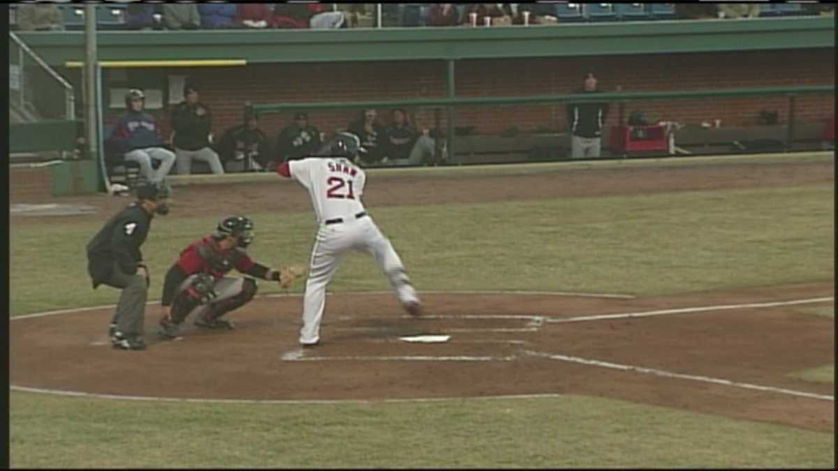 Biggest crowd in 11 years packs Hadlock Field on opening day