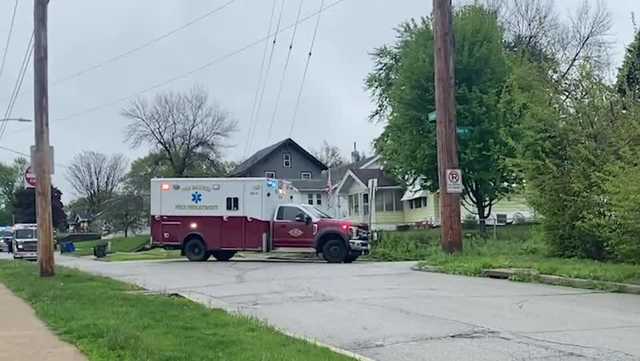 Police investigate after Des Moines Lincoln student injured at school - Vimarsana News