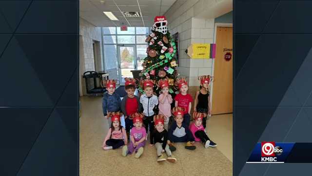 Chiefs fans of all sizes celebrating the team this week - Vimarsana News