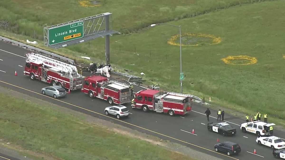 LiveCopter 3 over fatal crash on State Route 65 in Lincoln