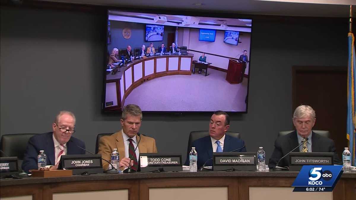 Oklahoma turnpike meeting turns fiery over possible use of eminent domain in future projects