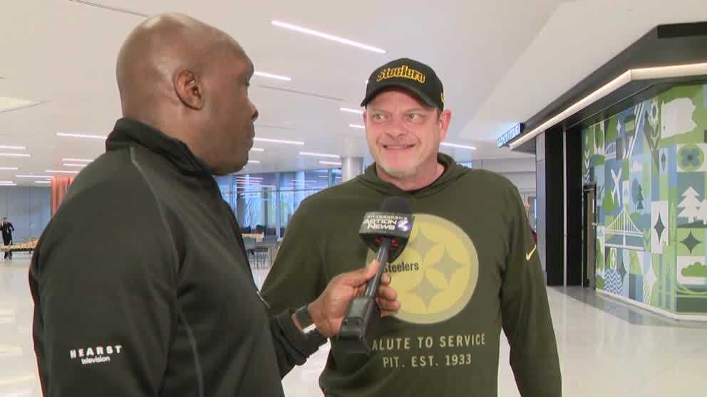 Steelers playoff excitement at Pittsburgh International Airport - WTAE