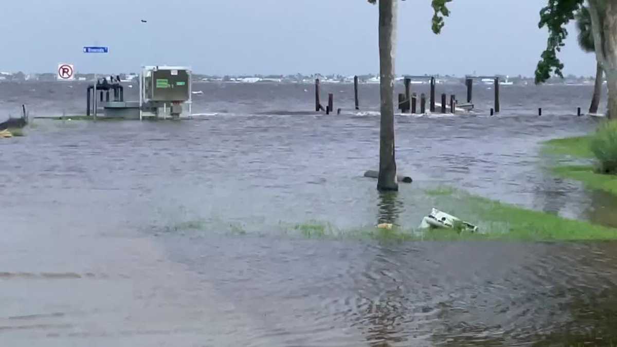 Hurricanes in Maine What exactly causes storm surge?