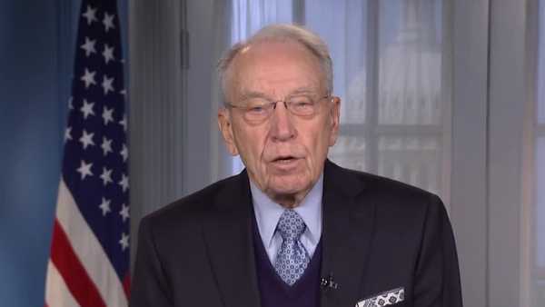 grassley defends ice's role but won't weigh in on minneapolis shooting