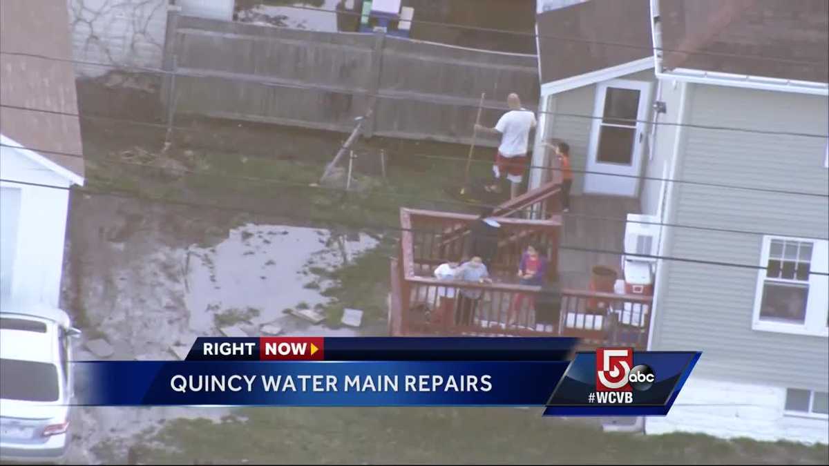 Water main break floods neighborhood