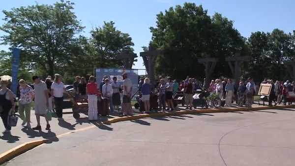 pbs's 'antiques roadshow' arrives in iowa