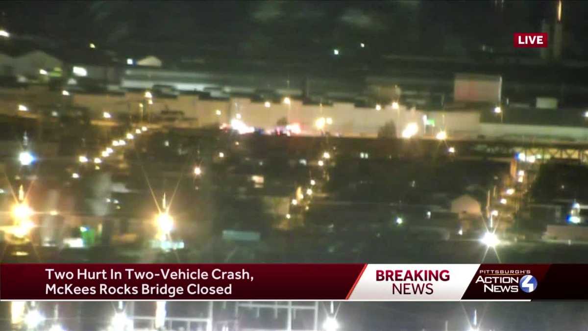 Multiple vehicle crash shuts down McKees Rocks Bridge