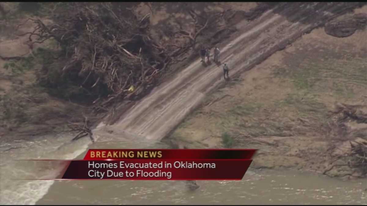 Breaking News: Neighboroods in Oklahoma City evacuated because of flooding