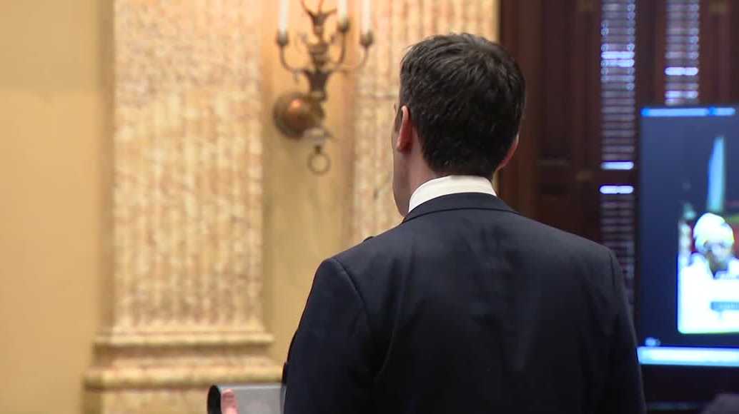 Bill to ban private detention centers in Baltimore City advances