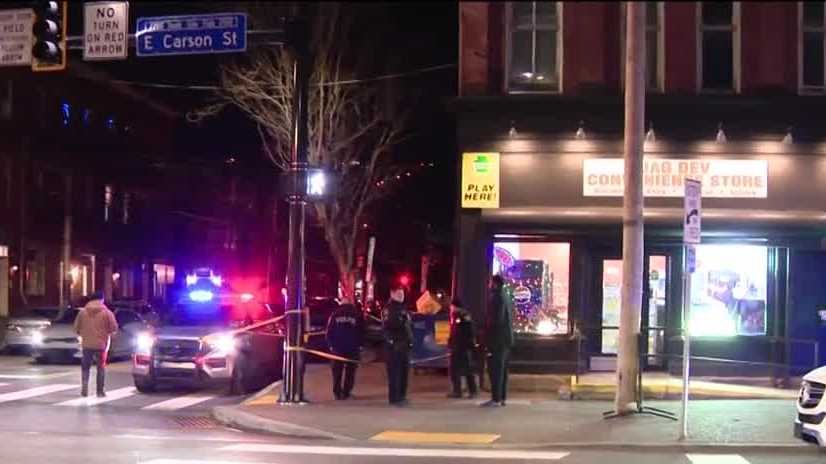 South Side convenience store employee shot