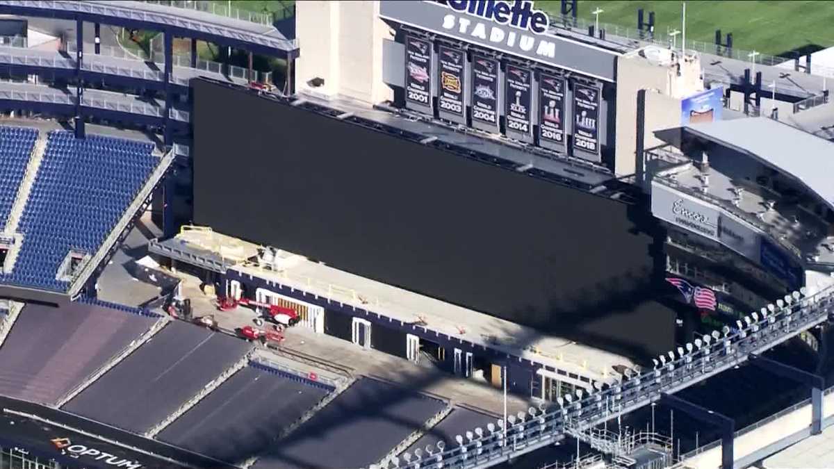 Massive new big screen being installed inside Gillette Stadium