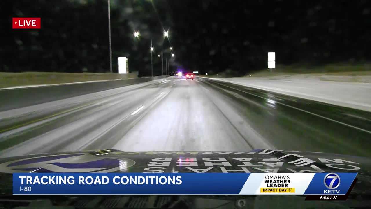 Omaha metro sees slick roads Monday morning