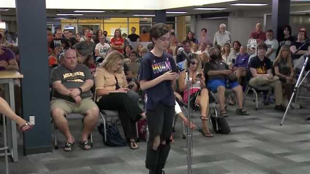 Kettle Moraine School parents, students voice concern after ban of pride flags, pronoun use - Vimarsana News