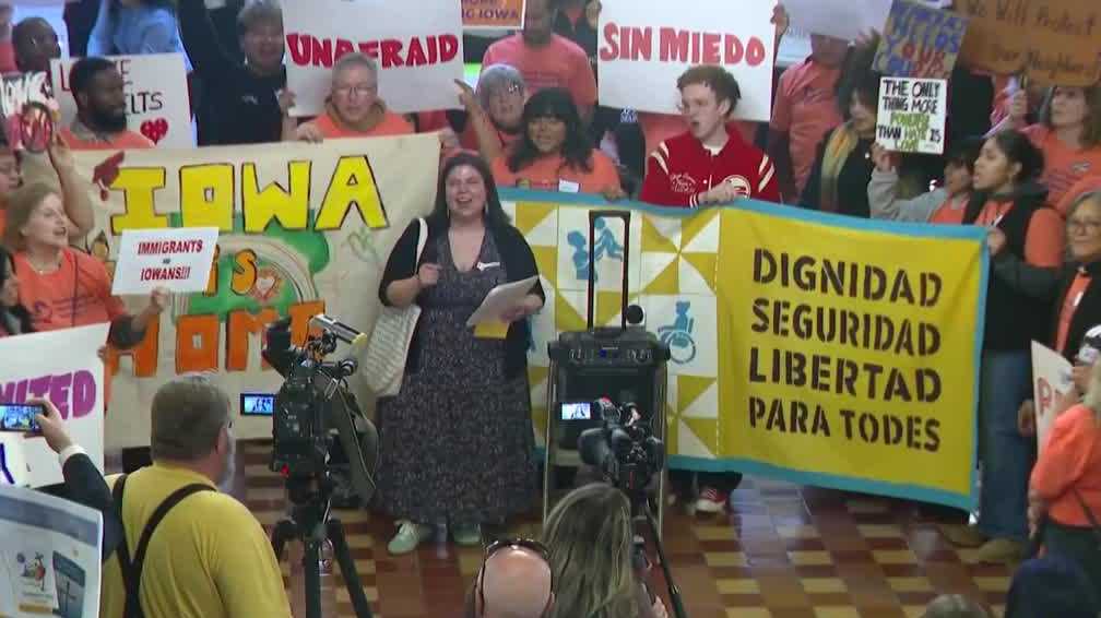 Immigration advocates rally at Iowa Statehouse for expanded resources