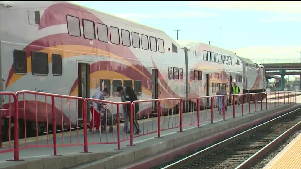 Rising gas prices boost Rail Runner Express ridership in New Mexico