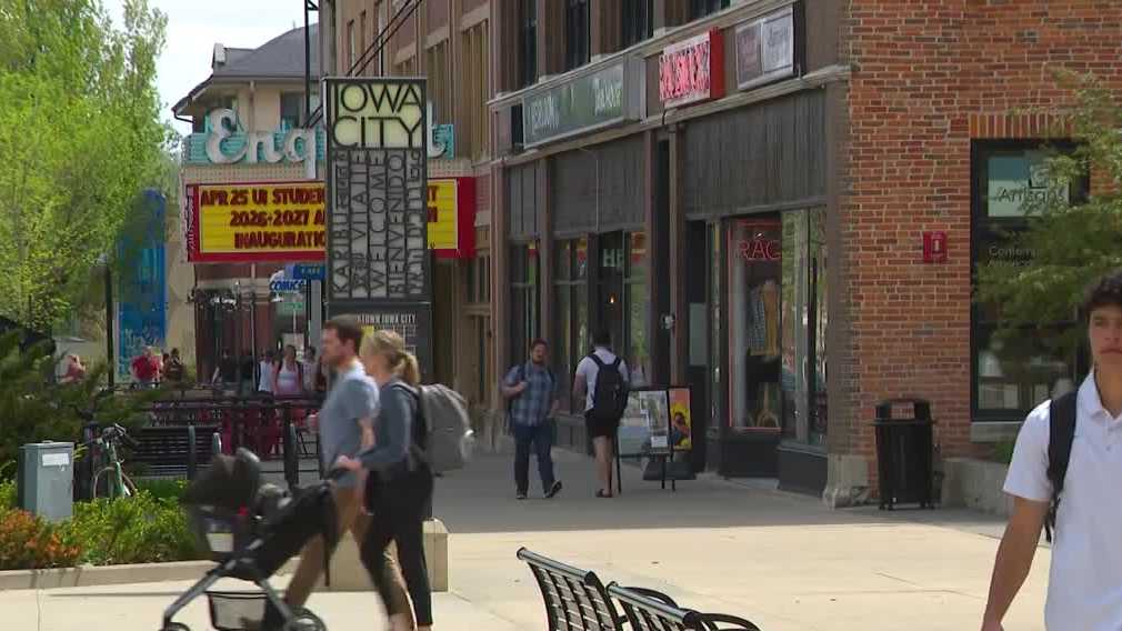 Ped Mall security increases while Iowa City business owners, students say they feel safe