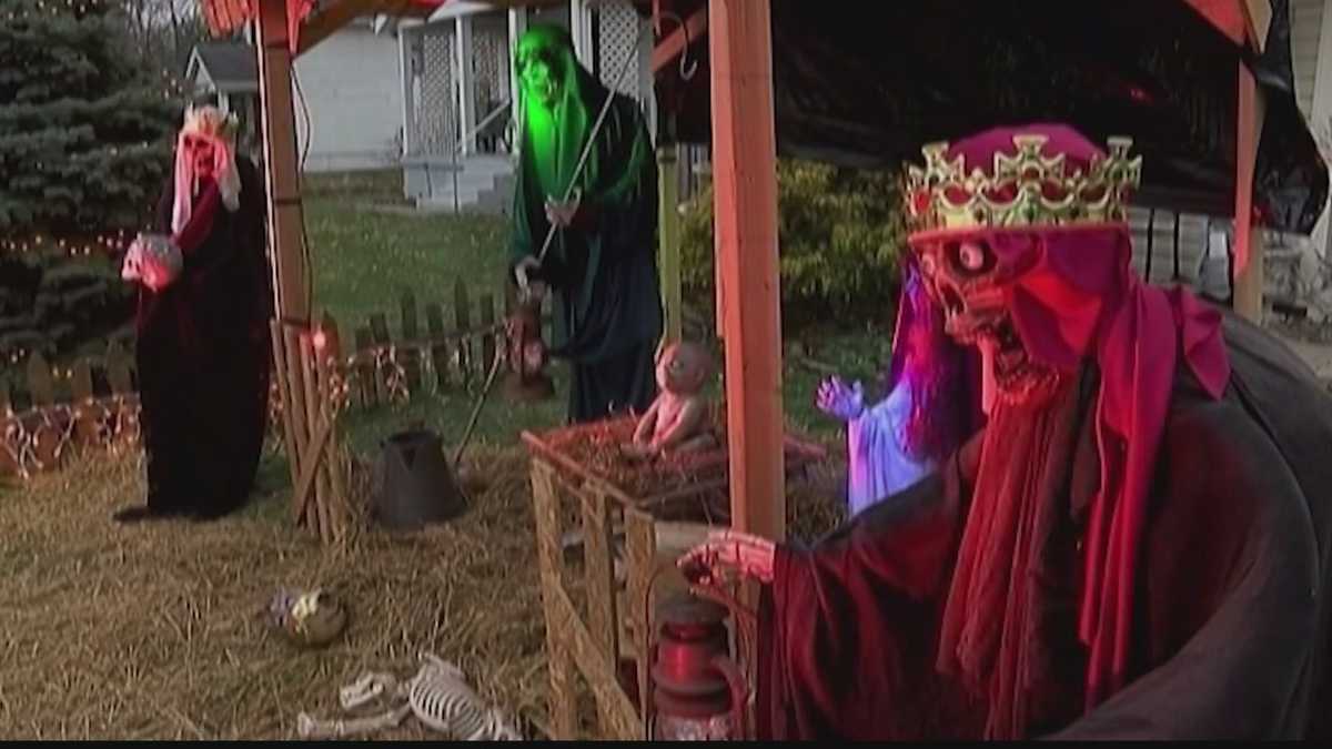 Township orders 'Zombie Nativity' taken down