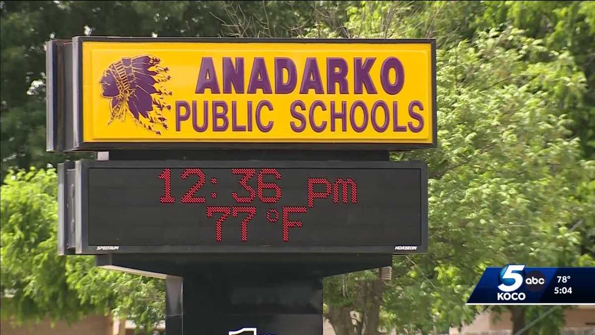 Former Anadarko teacher faces lewd act charges involving student