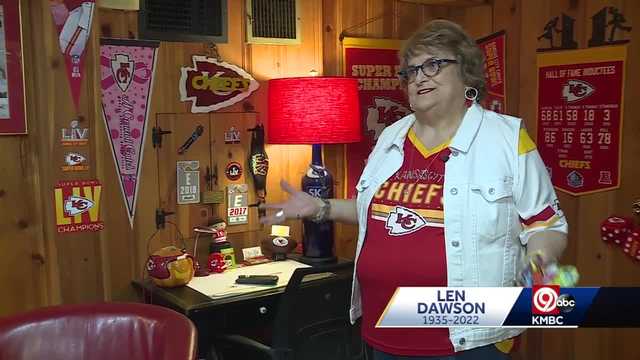 Kansas City Chiefs super fan remembers legendary quarterback Len Dawson - Vimarsana News