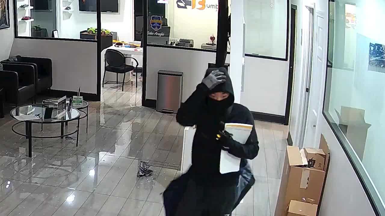 Suspect sought in Ellicott City auto shop burglary
