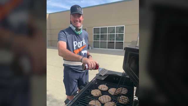 This Is Iowa: Iowa pig farmer gives back to those who helped him recover - Vimarsana News