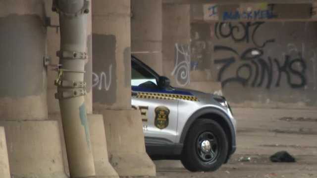 Body found near Smithfield Street Bridge in Pittsburgh