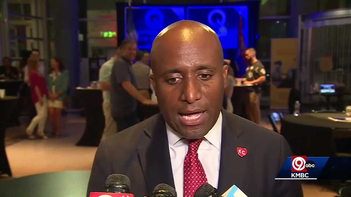 Kansas City Mayor Quinton Lucas reelected to a second term