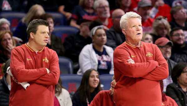 iowa state assistant coach overcomes congenital heart defect, inspires others