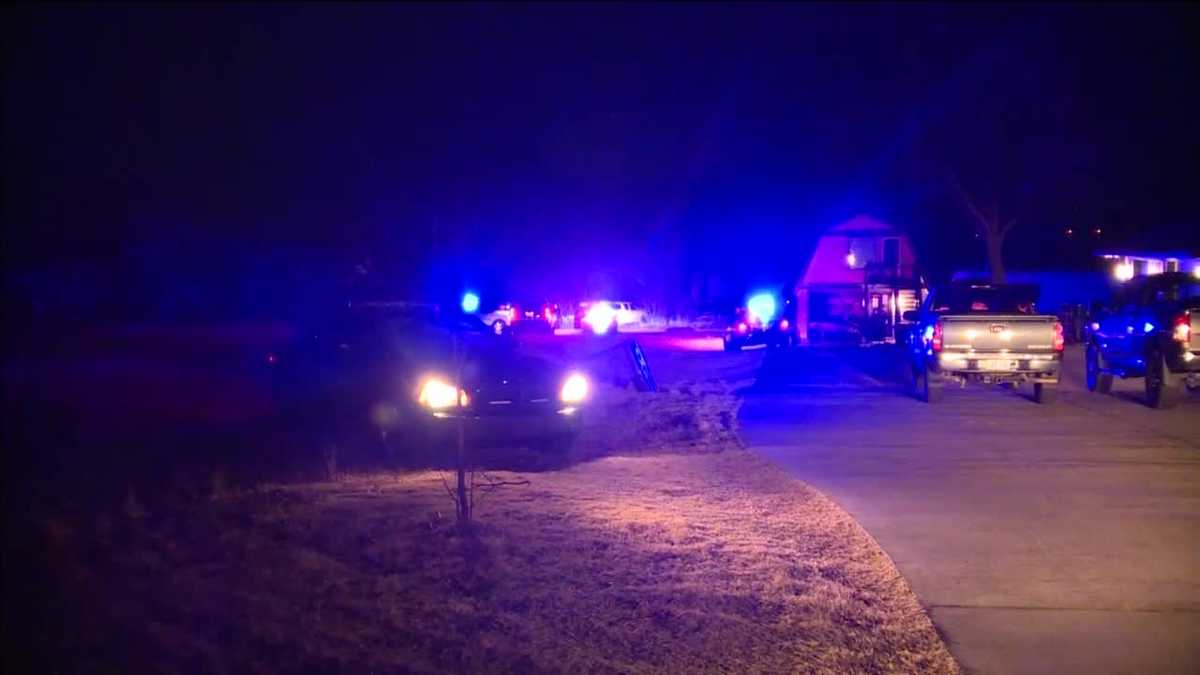 Oklahoma City metro pursuit lands three in custody - KOCO