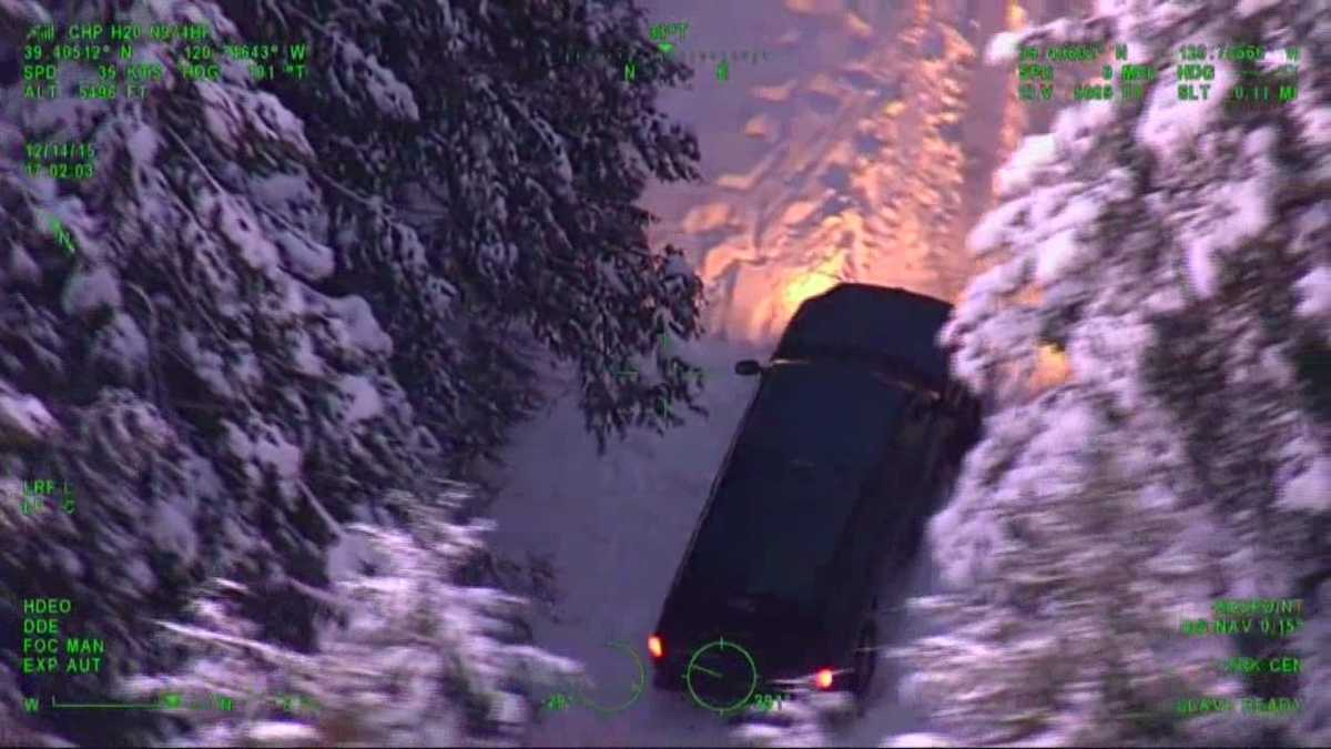 Friends stranded in Sierra describe CHP rescue