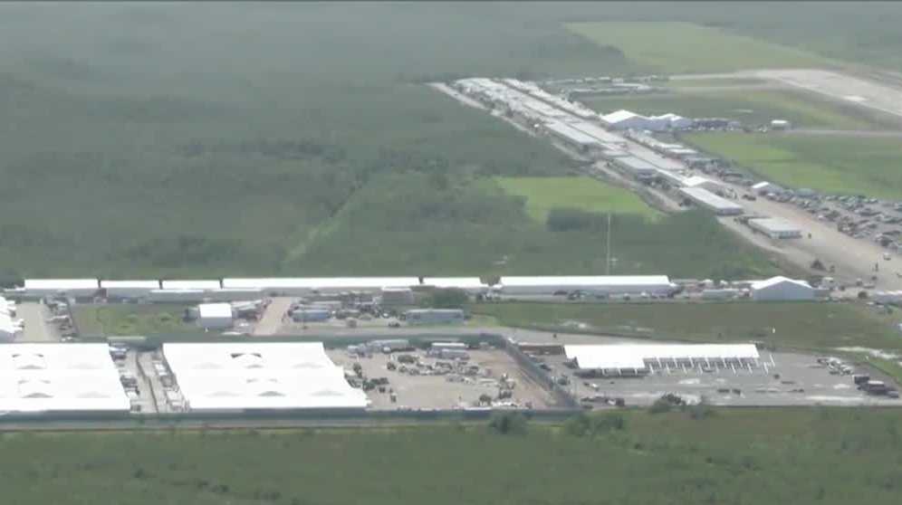 Former detainees testify in hearing for Alligator Alcatraz lawsuit﻿