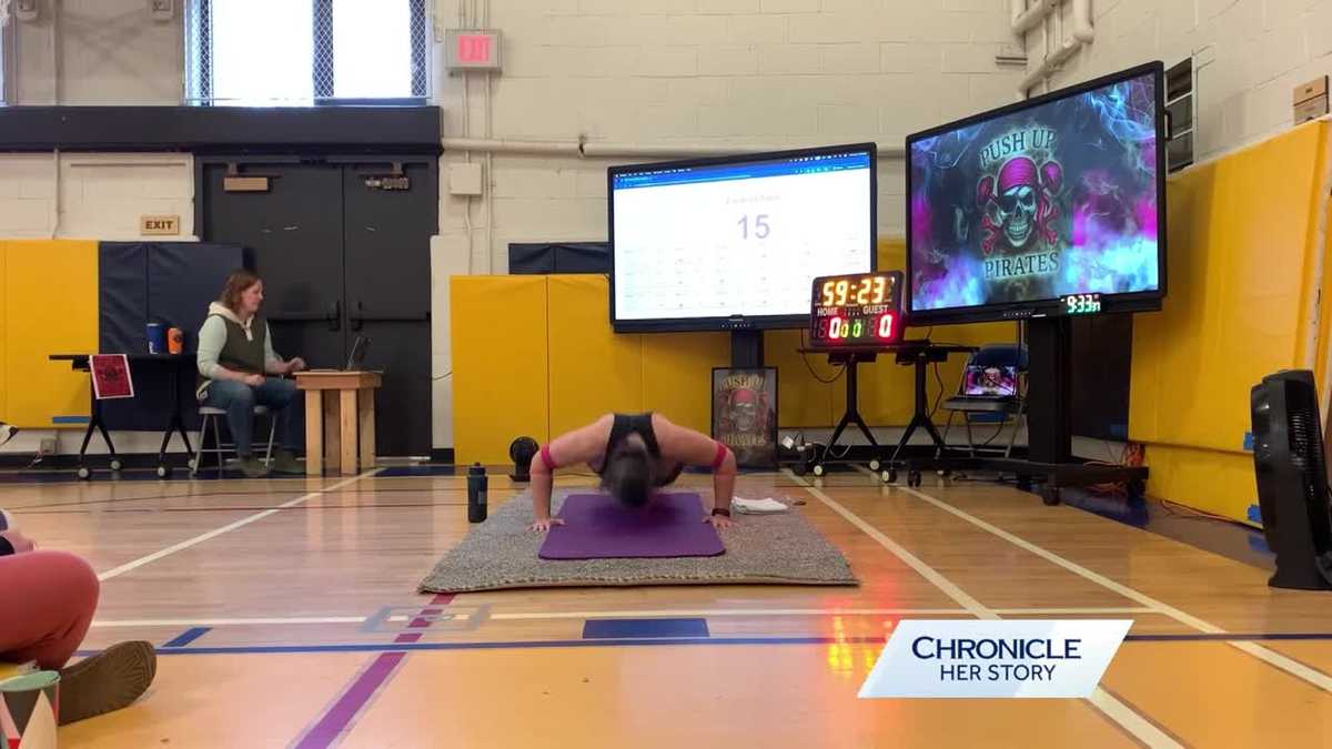 Pittsburgh teacher breaks Guinness World Record with 1,826 pushups in an hour