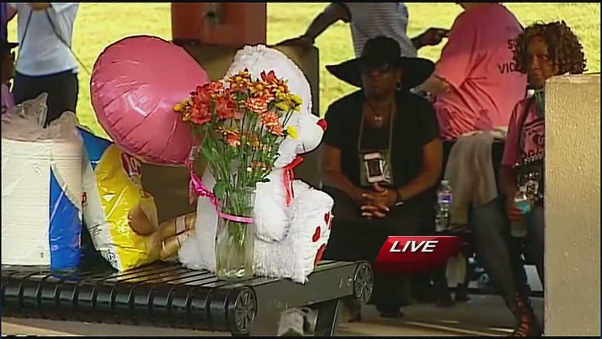 Birthday party honors slain KC girl