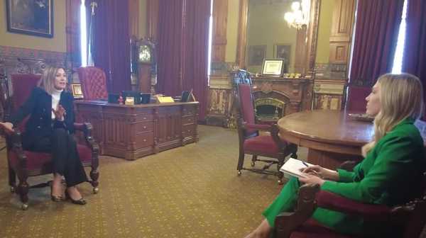 iowa gov. kim reynolds shares plan to balance budget