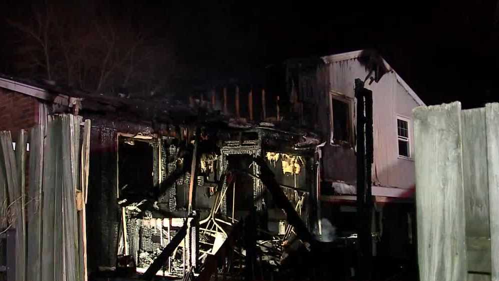 Family escapes Buechel house fire safely