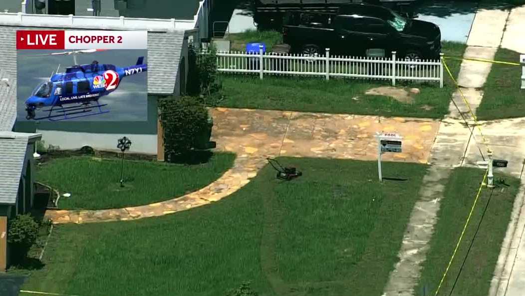 Street closed , police on scene at home in Kissimmee after suspicious death