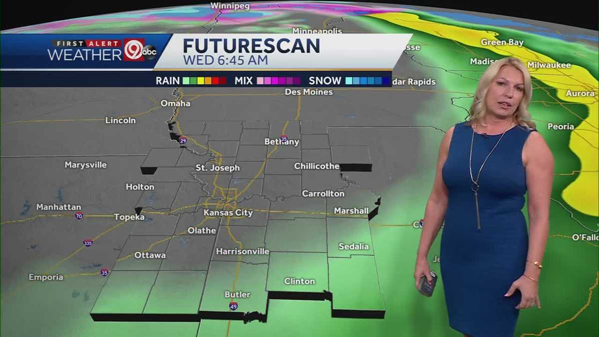 Stormy weather expected early Sunday evening