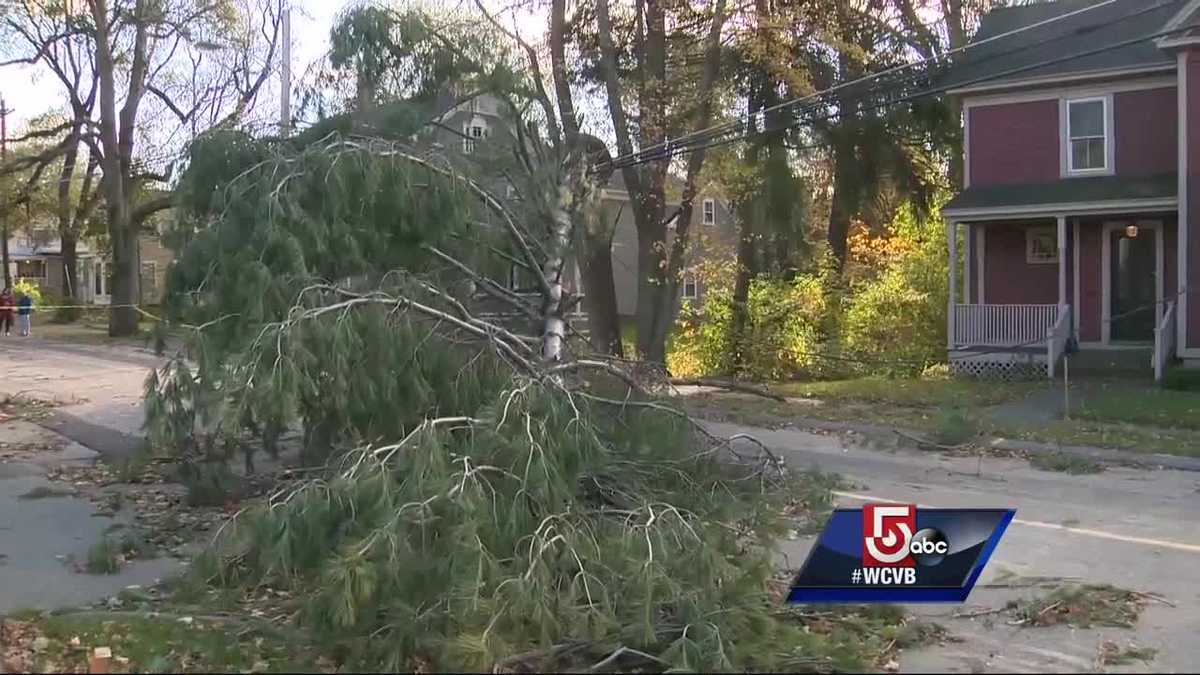 Crews work to restore power after storm