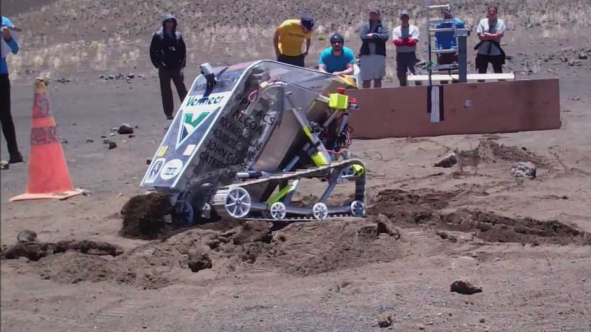 Iowa State students create moon-mining robot