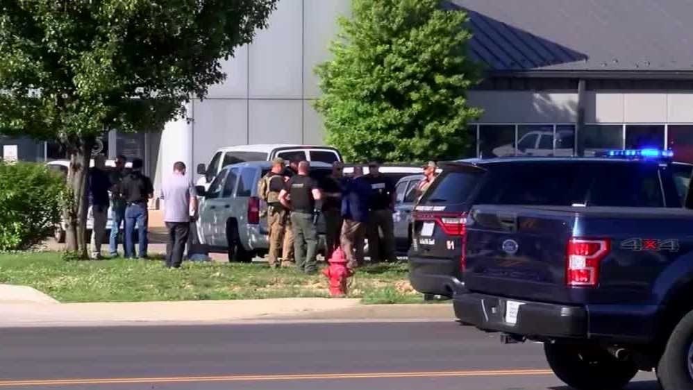 New details released in fatal shooting of western Kentucky deputy