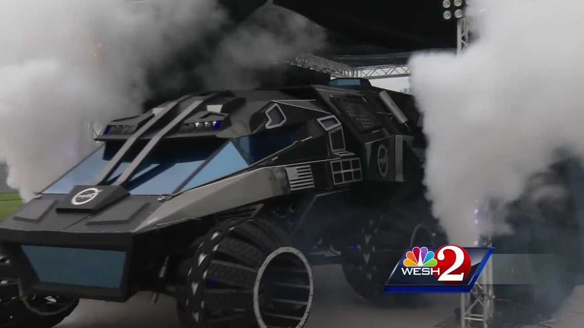 Mars rover unveiled at Kennedy Space Center