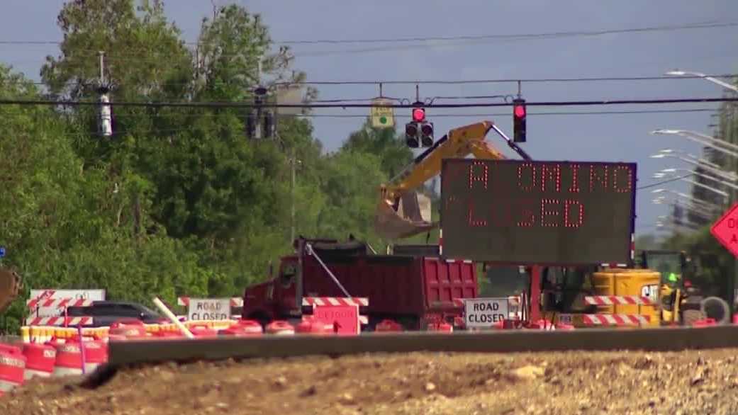 Lee County traffic pattern changes coming Monday on Three Oaks Parkway ...