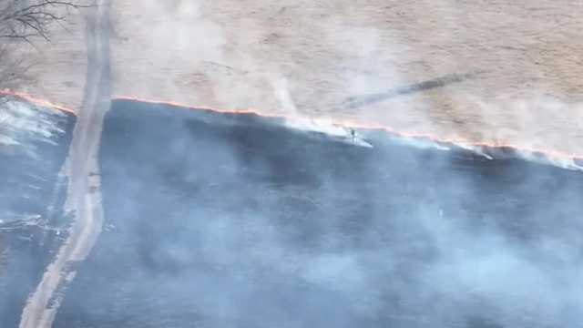 Grass fires continue to burn in the metro - Vimarsana News