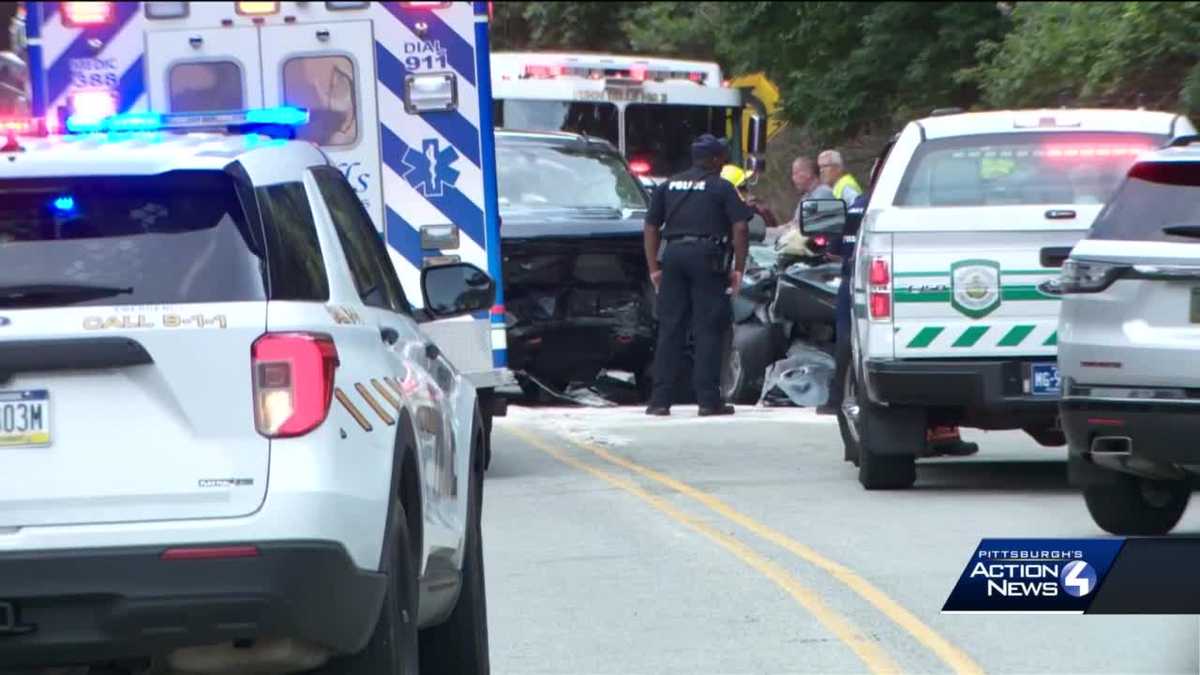 Penn Hills crash Four people taken to hospital