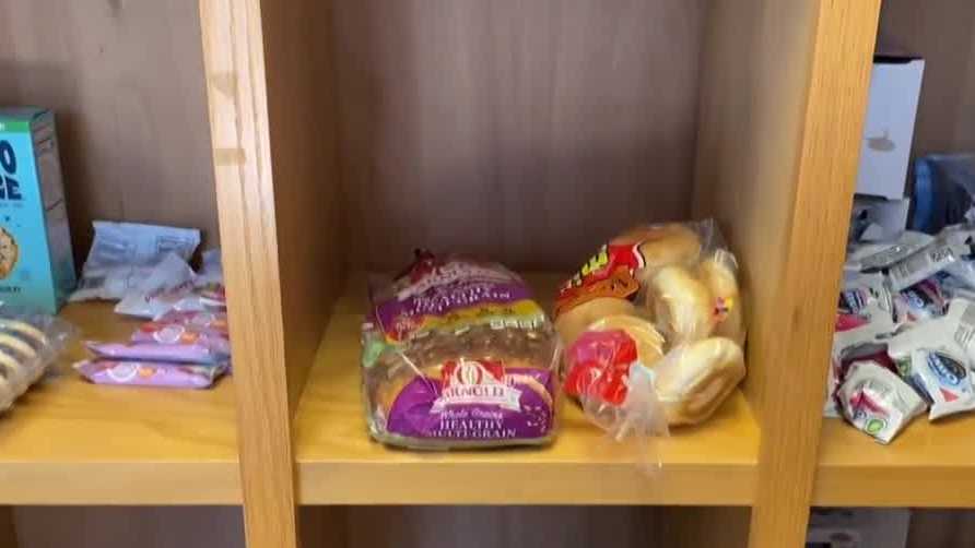 Florida families rely on emergency pantry during government shutdown